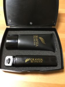 美容院までのつなぎに最適！お出かけ前の白髪隠しに【グレイシア】口コミレビュー！